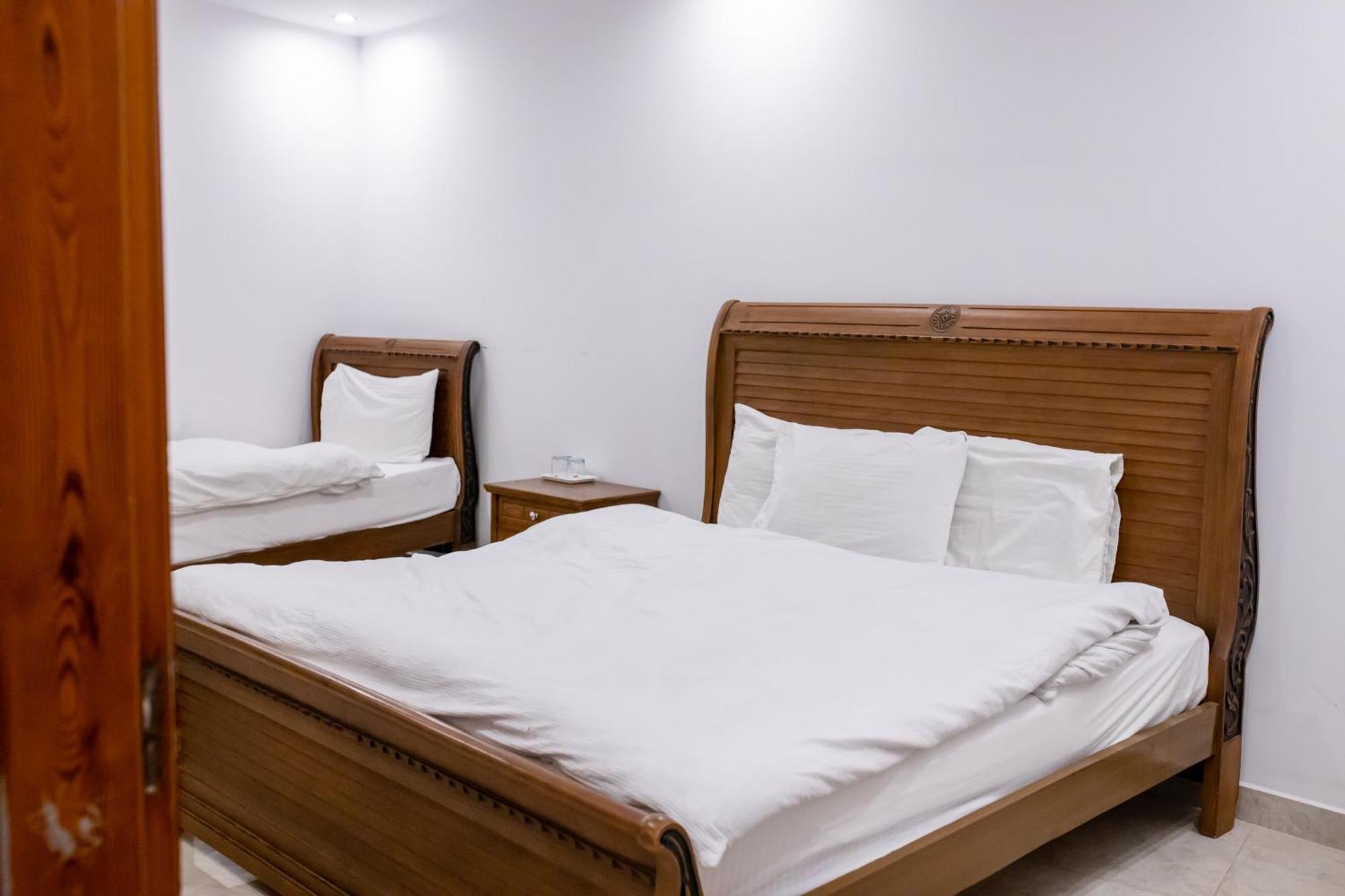 Regal Residency Hotel Rawalpindi Exterior photo